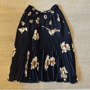 Vince Skirt | Size S | Blue Floral